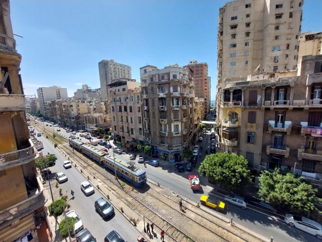 Arab Hostel, Welcoming All Solo And Groups Travellers But, Unmarried Couples Not Allowed Alexandria Bagian luar foto