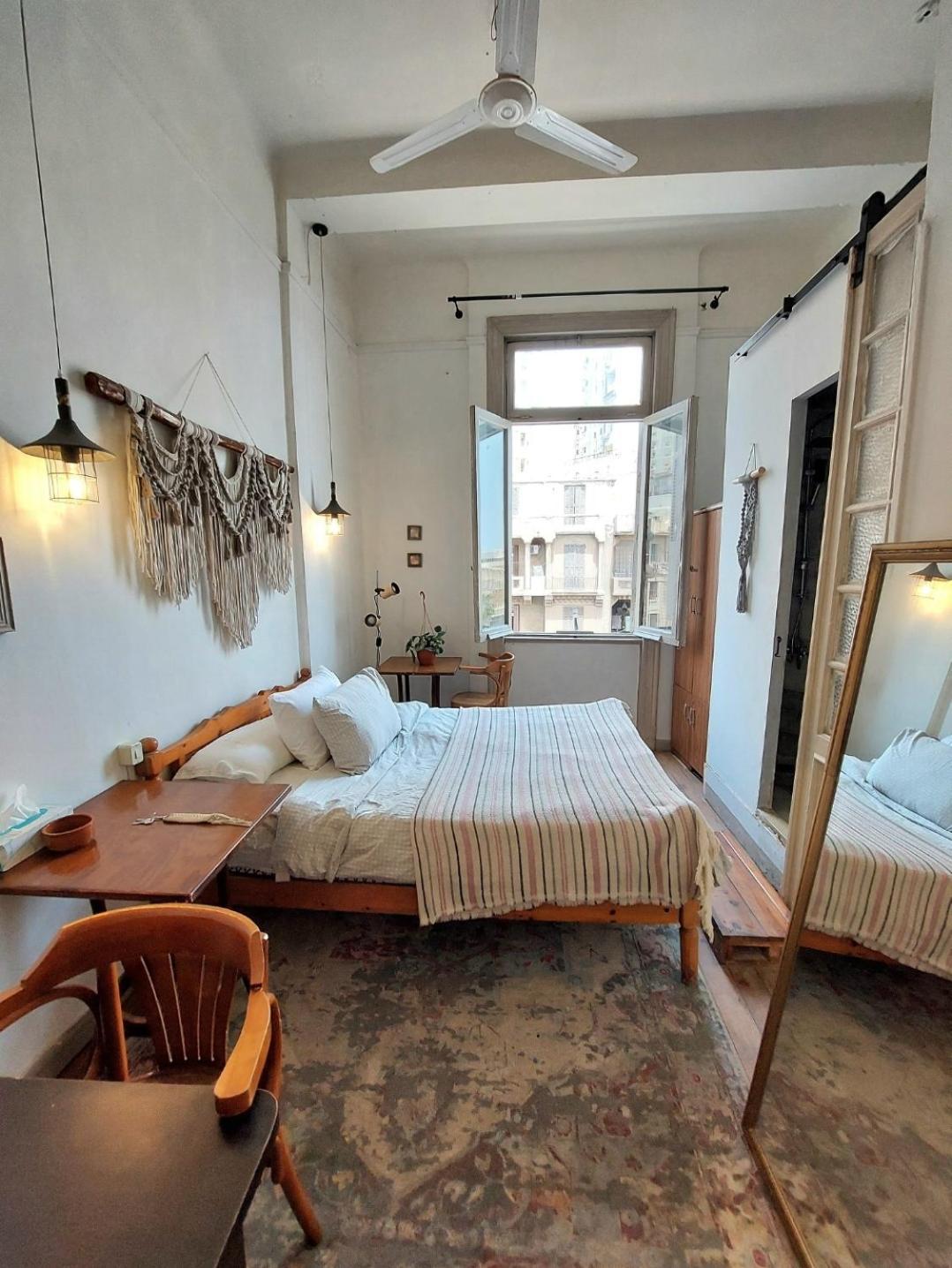 Arab Hostel, Welcoming All Solo And Groups Travellers But, Unmarried Couples Not Allowed Alexandria Bagian luar foto