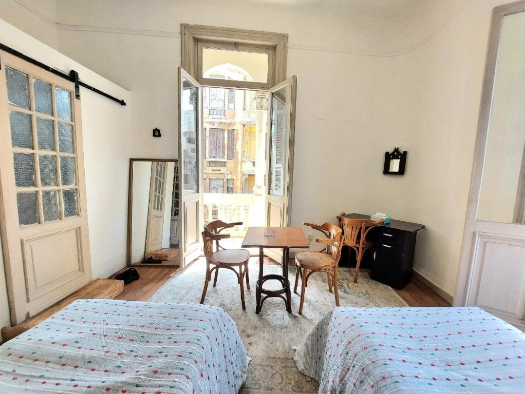 Arab Hostel, Welcoming All Solo And Groups Travellers But, Unmarried Couples Not Allowed Alexandria Bagian luar foto
